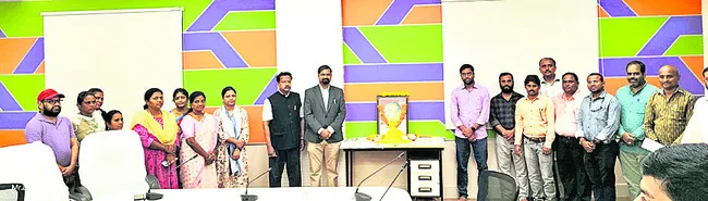 జయశంకర్‌ ఆశయ సాధనకు కృషి చేయాలి 