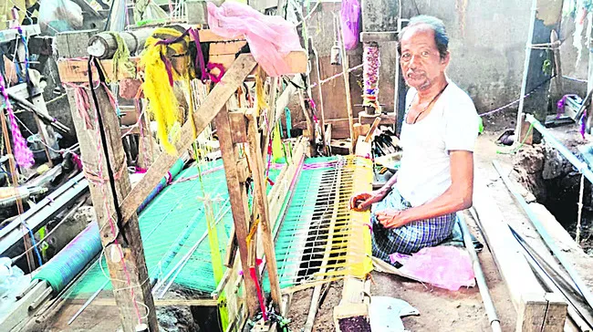 కష్టాల ‘నేత’... కన్నీటి వెత
