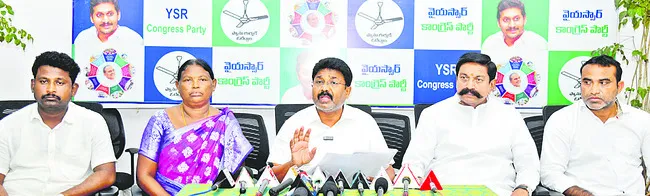 కొండపిలో కూటమి అక్రమాలు