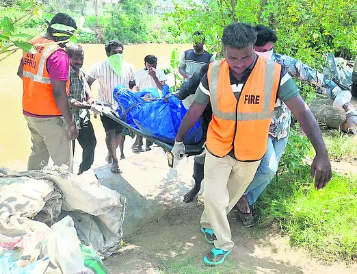 వృద్ధురాలి మృతదేహం లభ్యం 