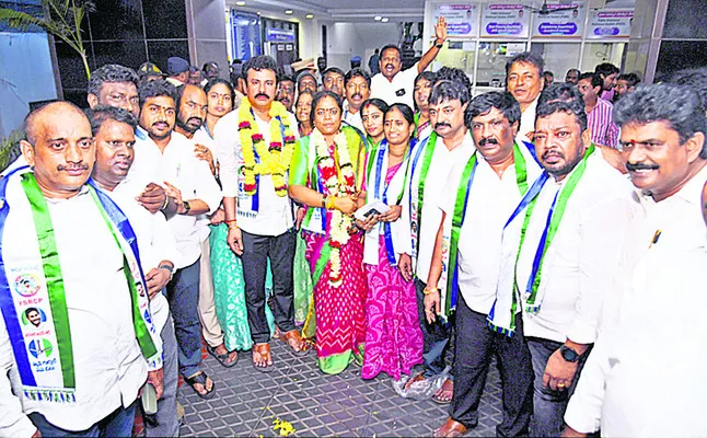 కూటమికి స్టాండింగ్ షాక్!