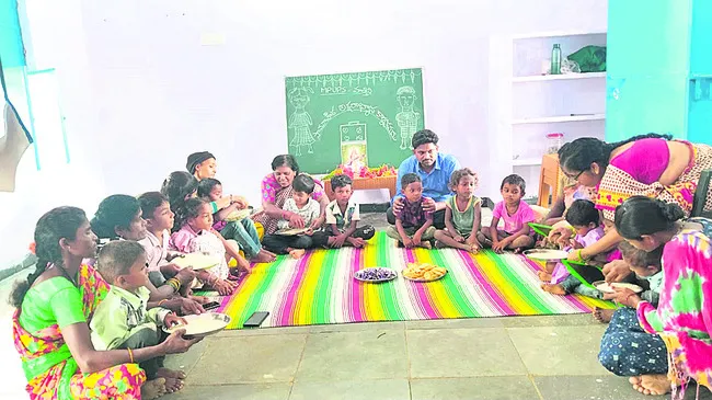 ప్రభుత్వ బడుల్లో ‘ప్రీ ప్రైమరీ’