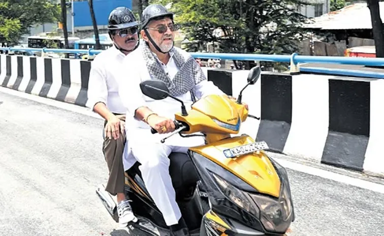 Bike Dcm Dk Shivakumar Rode Has Rs 18 5k In Traffic Penalties