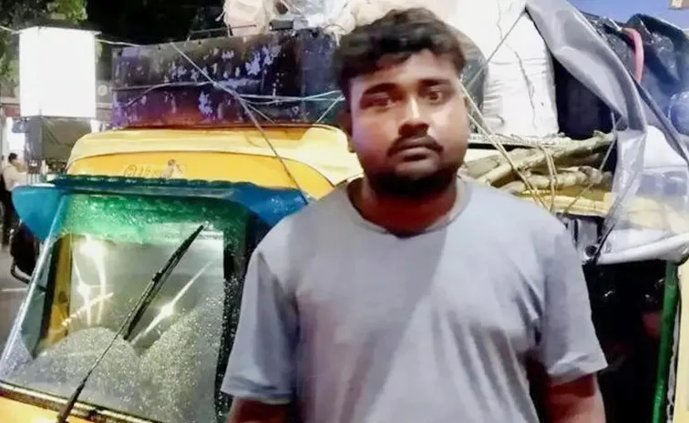 Brothers ride 1400 km in autos from Gurgaon to Bengal