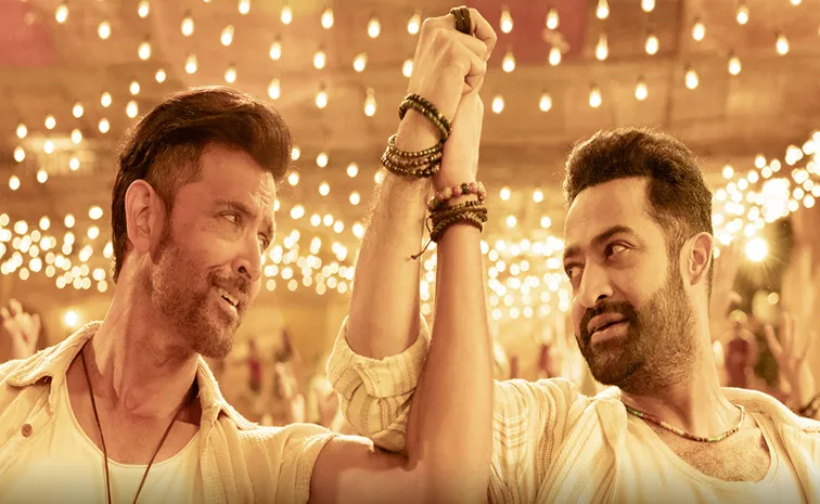 Janaabe Ali Song Promo Out from Jr NTR, Hrithik Roshan Starrer War 2 Movie