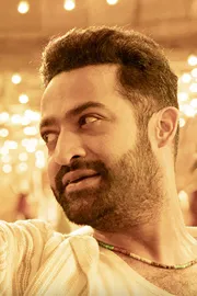 Janaabe Ali Song Promo Out from Jr NTR, Hrithik Roshan Starrer War 2 Movie12