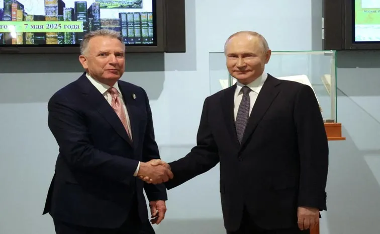 US envoy Witkoff meets Putin in Russia and Ukraine war talks