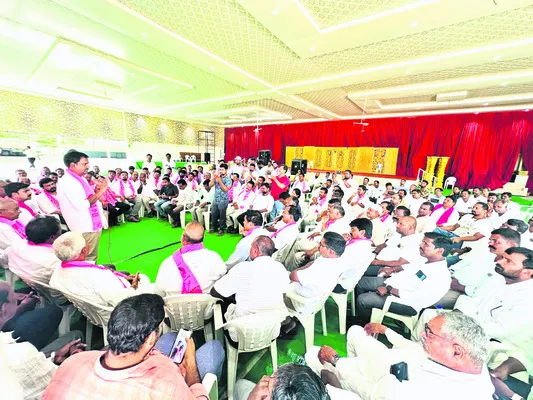 బీఆర్‌ఎస్‌ శ్రేణులకు అండగా ఉంటాం 