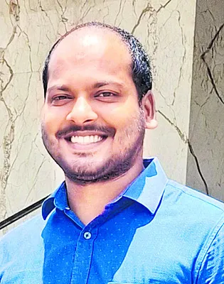 కళాశాలల్లో రెడ్‌ రిబ్బన్‌ క్లబ్‌లు ఏర్పాటు చేయాలి 