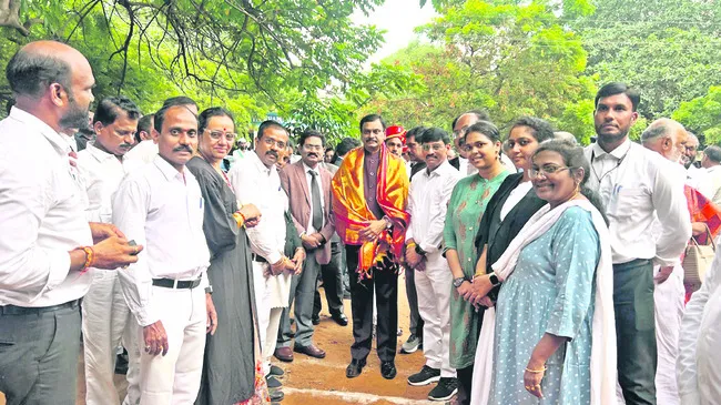 క్రీడలతో స్నేహ సంబంధాలు బలోపేతం