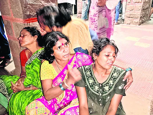పని దొరికింది.. హ్యాపీ అన్నాడు..