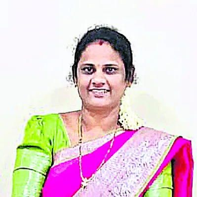అధికార కార్యక్రమాల్లో ప్రాధాన్యం లేదు.. 
