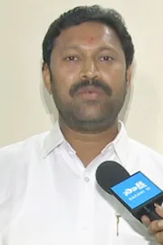 YSRCP MP Avinash Reddy Takes On EC Polling Booth List8
