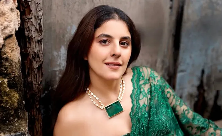 Isha Talwar: Casting Director Asked Me To Cry In Middle Of Busy Restaurant