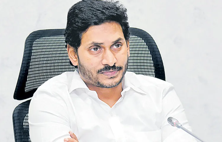 YS Jaganmohan Reddy wishes handloom weavers on National Handloom Day