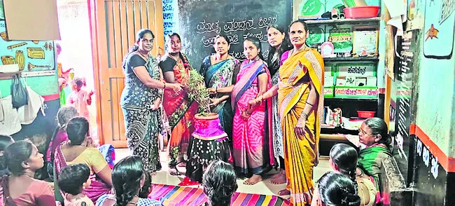 మహిళలకు అండగా మాతృవందన