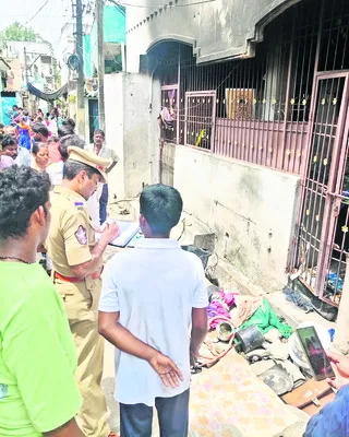 పాములదిబ్బలో ఉద్రిక్తత