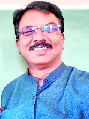 విద్యార్థి దశలోనే అలవాటు చేయాలి