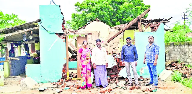 జిల్లాలో దంచికొట్టిన వాన