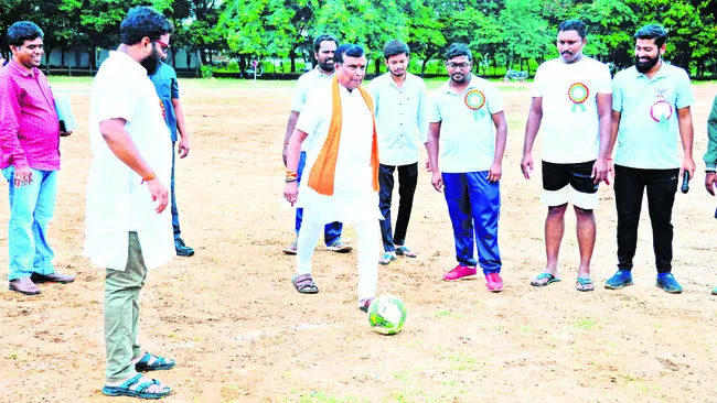 క్రీడలతోనే మానసికోల్లాసం