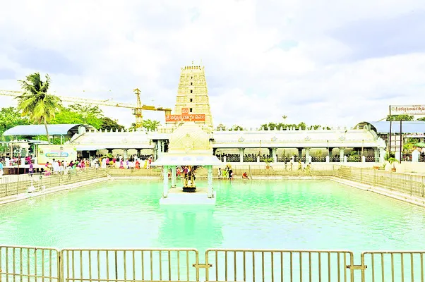 ఇదేంది వినాయకా? 