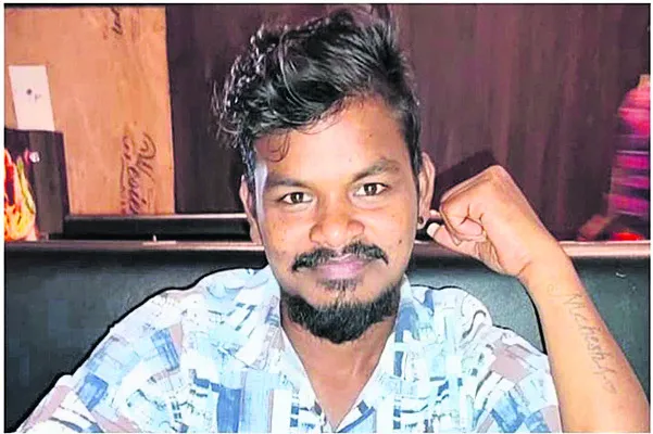 పాము కాటుకు యువకుడి మృతి