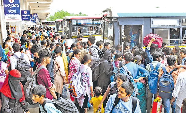 Heavy pubilc in rtc bus