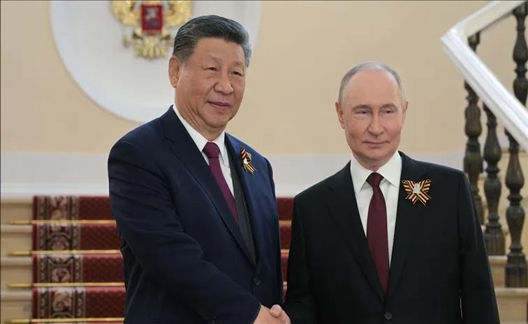 China President Xi Jinping held a phone call with Russia President Vladimir Putin