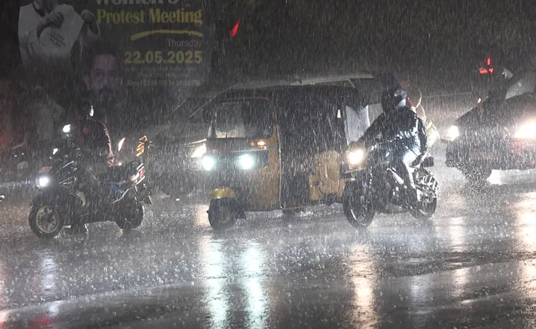 హైదరాబాద్‌ను మరోసారి ముంచెత్తిన భారీ వాన