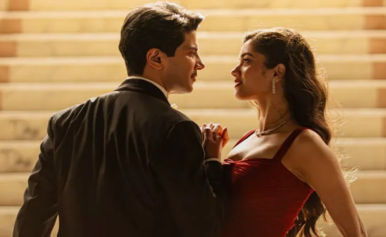 Dulquer Salmaan Kaantha Movie Song