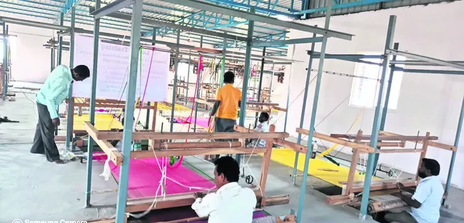 మరో ఆరు నెలలు.. 