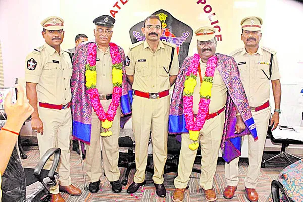 పోలీస్గా ఉద్యోగంలో చేరడం అదృష్టం
