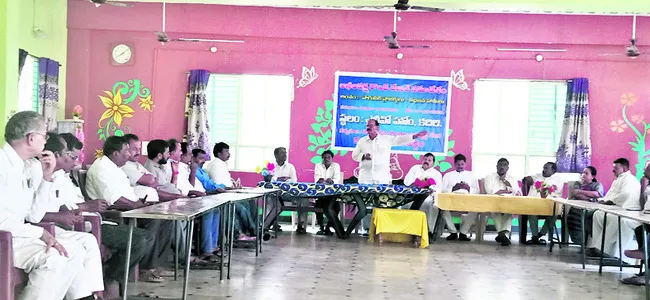 స్వలాభం కోసమే లైనింగ్ పనులు