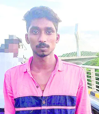 చికిత్స పొందుతూ యువకుడు మృతి