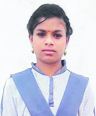 విద్యార్థిని అదృశ్యం