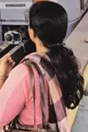 Delhi Woman Thank You To Man In Metro Turns Into Creepy Encounter1