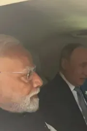 PM Modi and Putin Travel Together in Same Car2