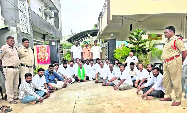 ఎక్కడ