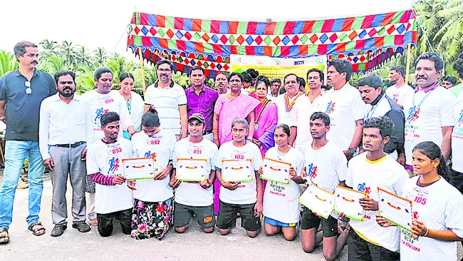 ఎయిడ్స్‌పై అవగాహనకు 5 కె రన్‌ 