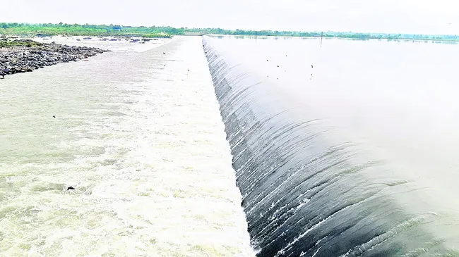 ప్రాజెక్టులకు తగ్గిన ఇన్ఫ్లో