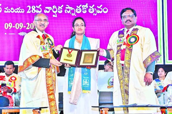 డ్రంక్ అండ్ డ్రైవ్లో 11 మందికి జరిమానా