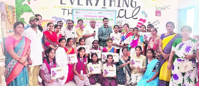 కళా ఉత్సవ్తో సృజనాత్మకత వెలికితీత