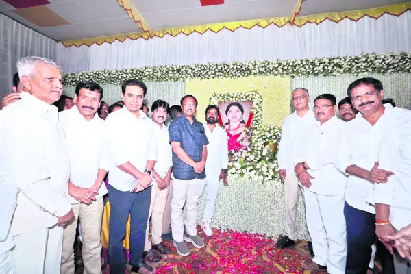 పాలమూరును జిల్లా బిడ్డే ఎండబెడుతున్నారు.. 