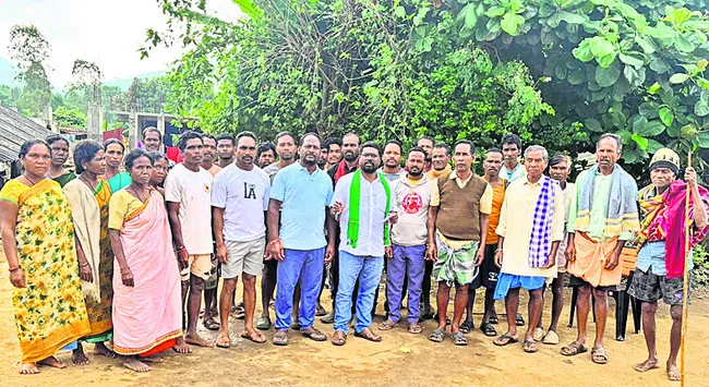 కాఫీ రైతులను ఆదుకోండి 