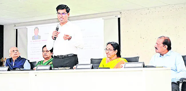 13న బాక్సింగ్, లాన్ టెన్నిస్ జిల్లా జట్ల ఎంపిక