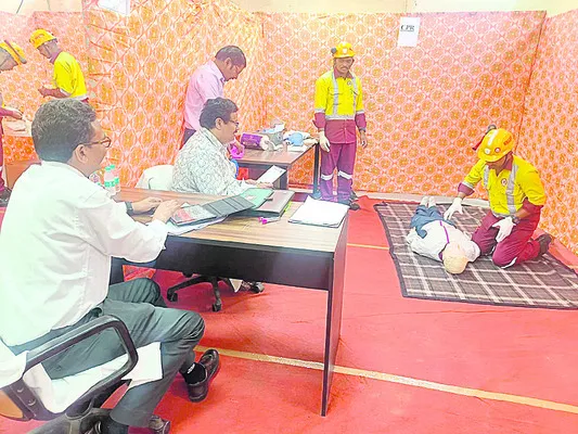 అట్టహాసంగా రెస్క్యూ పోటీలు 