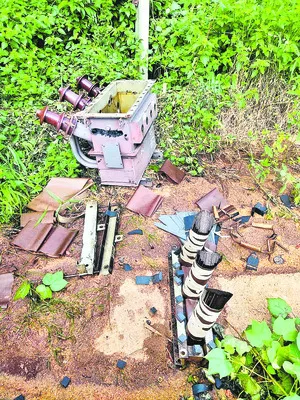 కాపర్‌ కేటుగాళ్లు 