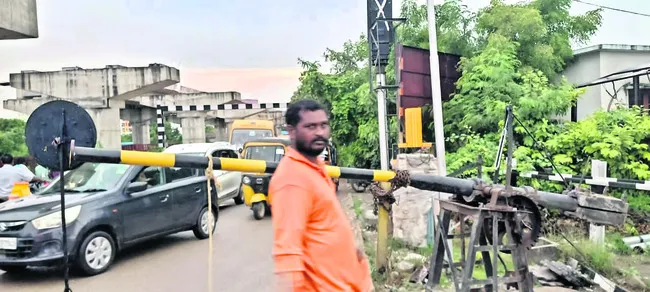 సేవ చేసేందుకు ఇష్టం లేక హత్య