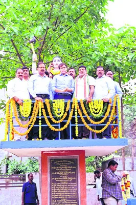 ఐలమ్మ స్ఫూర్తి అందరికీ ఆదర్శం