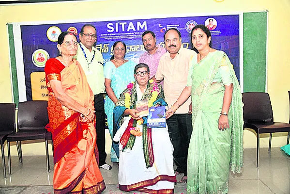 గ్రంథాలయాలు విజ్ఞాన భాండాగారాలు